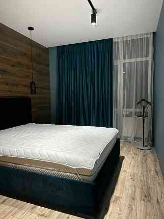 Здається в оренду  2-кім кв + кух-віт. з терасою на пр В.Чорновола! Львів