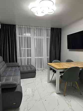 Здається в оренду  2-кім кв + кух-віт. з терасою на пр В.Чорновола! Львів