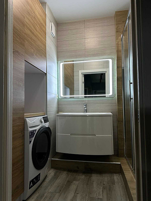 Здається в оренду  2-кім кв + кух-віт. з терасою на пр В.Чорновола! Львов - изображение 8