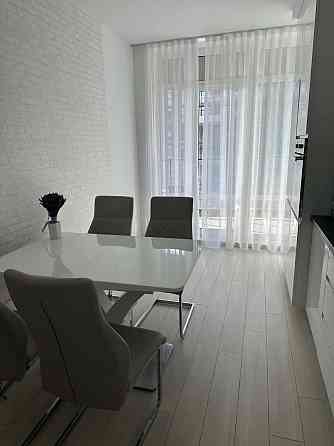 Оренда 2-кімнатної квартири з терасою в ЖК "Авалон" пр.В.Чорновола Львів