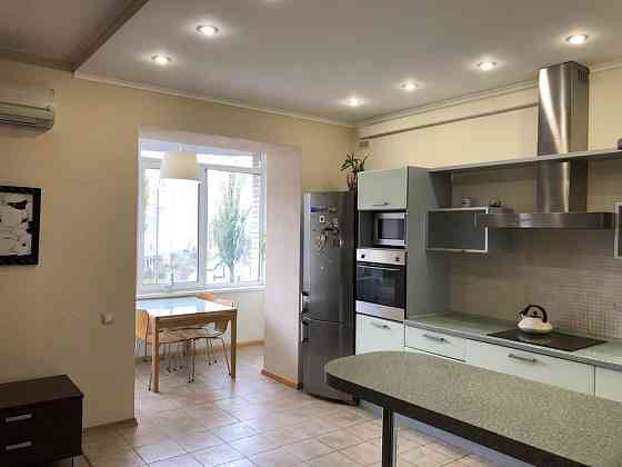 3х кімнатна на Оболонських Ліпках - Івасюка 8 Kyiv