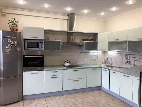 3х кімнатна на Оболонських Ліпках - Івасюка 8 Kyiv