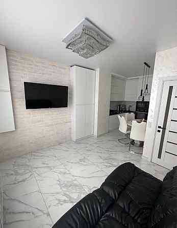 Терміново здається  оренда 2 кімнатна квартира новобудова Черновцы