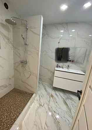 Терміново здається  оренда 2 кімнатна квартира новобудова Черновцы