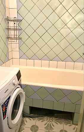 Здається 2-х кімнатна квартира на Райдужній Київ