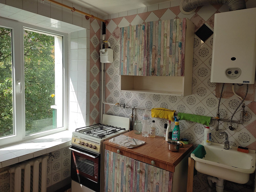 Здається 2 кімнатна квартира  Центр Кам`янець-Подільський - зображення 5