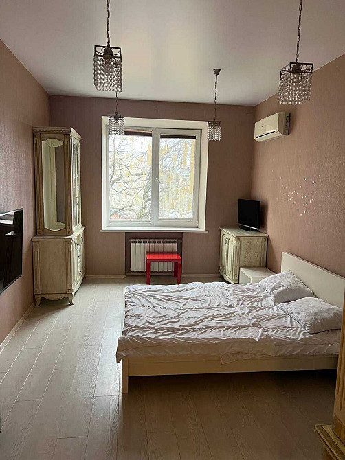 Сдам свою двухкомнатную квартиру в центре, м.Бекетова.Ул. Г. Сковороды Харьков - изображение 1