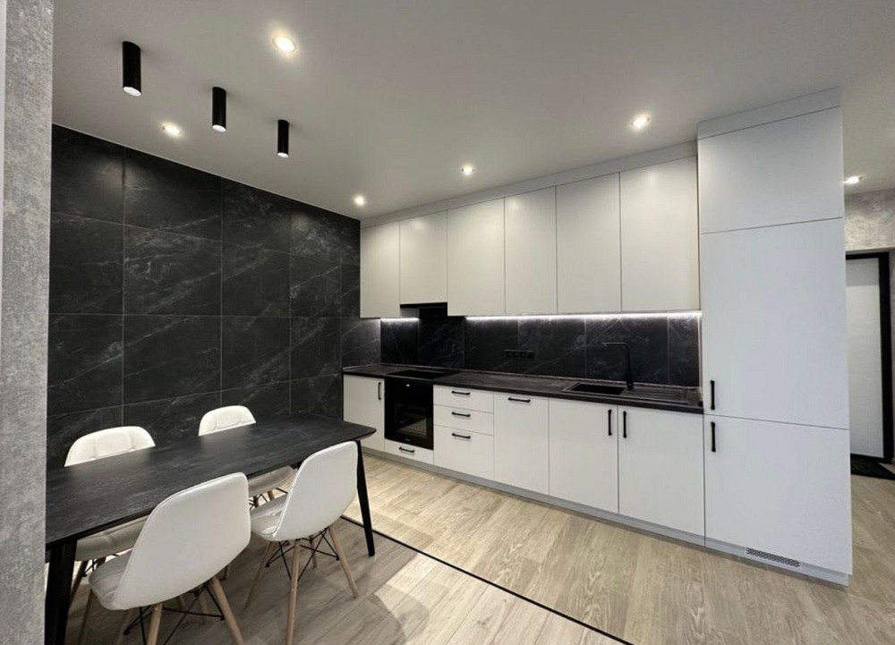 ВЛАСНИК. Оренда квартири в ЖК Метрополіс Київ - зображення 1