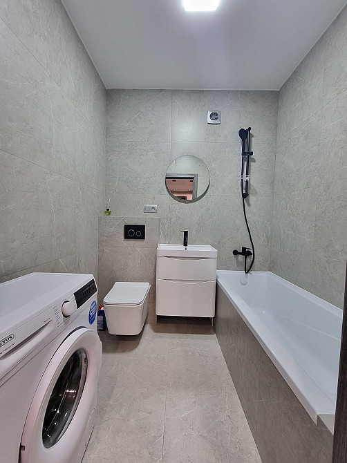 2 км квартира ЖК Атлант Луцк - изображение 5