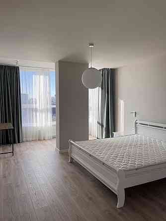 Оренда 3к вул.Пасічна в новобудові з євроремонтом за 650$ Львів