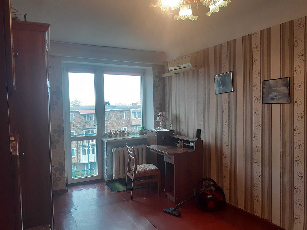 Продам 1-кімнатну квартиру Нововолинськ - зображення 1