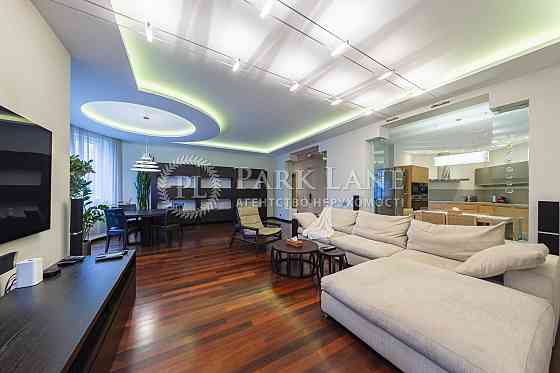 Старонаводницька 13а  Метро Печерська  Центр  Печерськ Київ