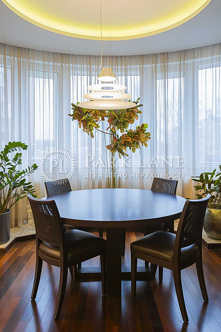 Старонаводницька 13а  Метро Печерська  Центр  Печерськ Київ - зображення 2