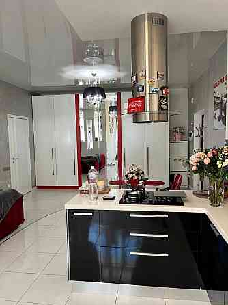 Однокомнатная квартира в центре. Ланжерон, море, парк Шевченко Одесса