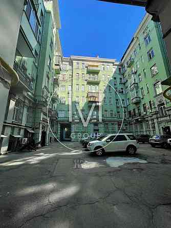 Видова Царський будинок Ліфт 3-к (96 м) Терещінківська м.Льва Товстого Київ