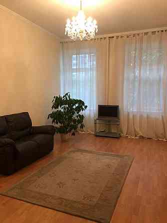 3-х комнатная квартира на Бреуса. Одесса