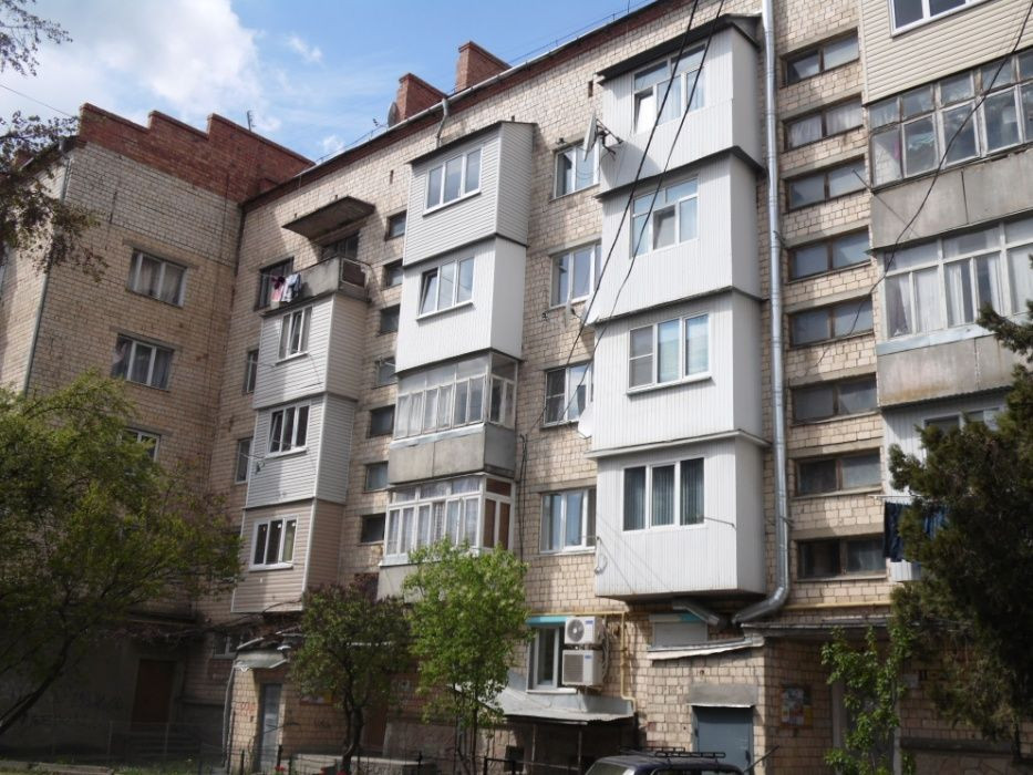 2-кімн. "чешка" 56,0 м кв.3/5 район школи №11. Косметика. Черновцы - изображение 2