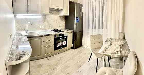 Сдам 2 комнатную квартиру на Оболони (Набережная) Київ