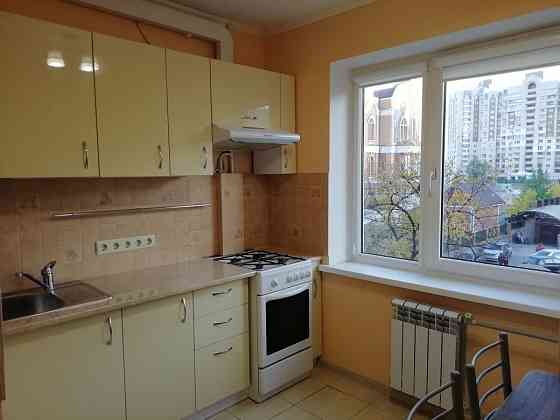 Стильна видова 2х кімнатна квартира на Оболоні Київ