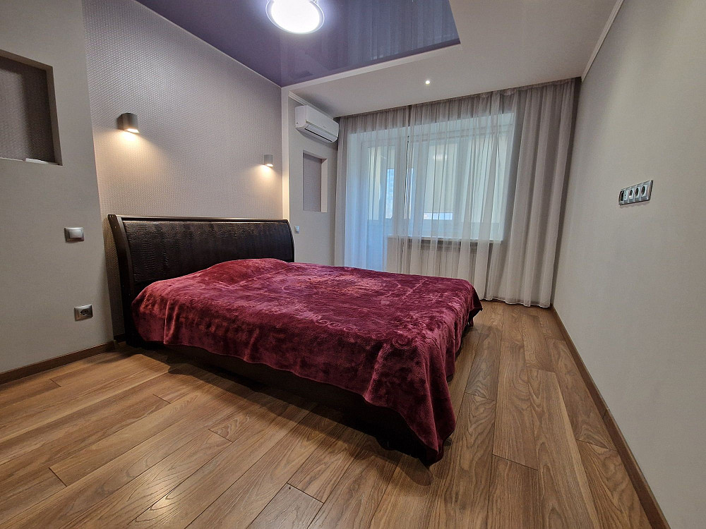 Аренда 3к квартиры 70м2 Олександра Поля (низ) Центр Дніпро - зображення 1