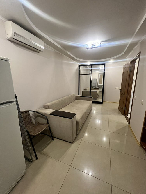 Квартира на Свято-Миколаєвськой(Леніна) с гаражом Кривий Ріг - зображення 3