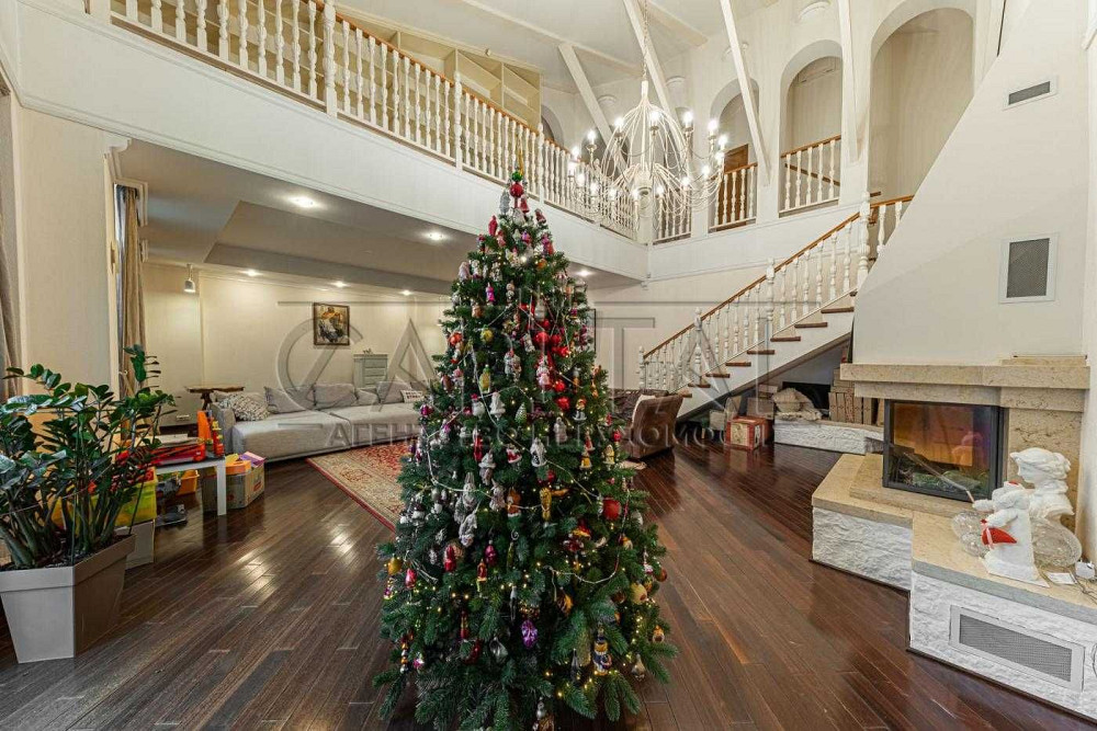 Квартира з інвертором Володимирська 37 центр 300м 5 кімнат генератор Київ - зображення 1