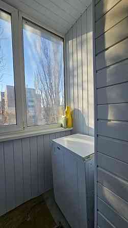 Здам кімнатну з санвузлом  та балконом  на мікрорайоні р- н Сільпо Каменец-Подольский