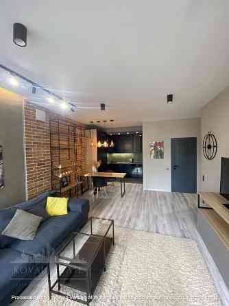 Центр Сдается 2х-ком ( спасльня и кухня студия ) Сечевых Стрельцов Київ