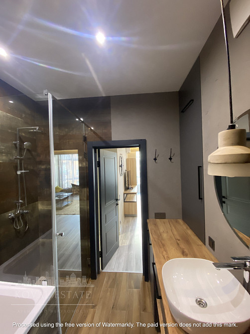 Центр Сдается 2х-ком ( спасльня и кухня студия ) Сечевых Стрельцов Київ - зображення 8