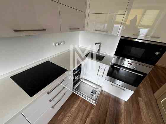 Топ ціна! Неймовірна 2-к квартира з ремонтом метро Іподром Київ