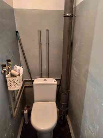 Продаётся 3-ком квартиру в Хортицком мкр,р-н Юбилейного рынка ,4/9. Запоріжжя