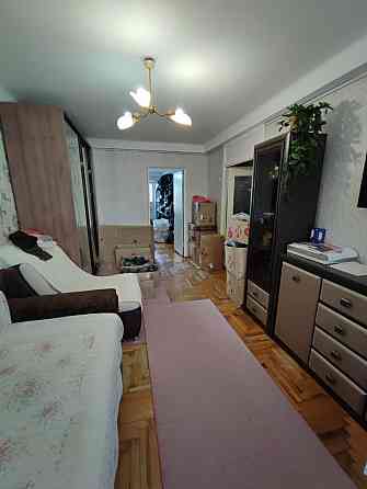 Продаётся 3-ком квартиру в Хортицком мкр,р-н Юбилейного рынка ,4/9. Запоріжжя