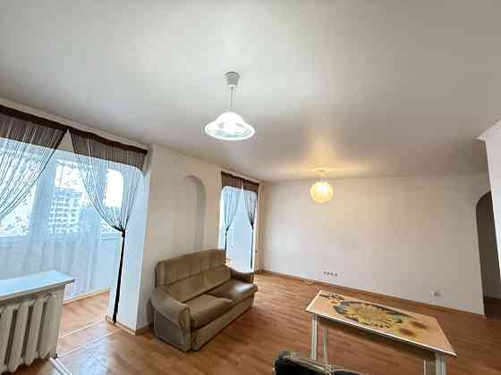 Велика квартира на Виставці в цегляному будинку. Мінімальне переоформл Хмельницький