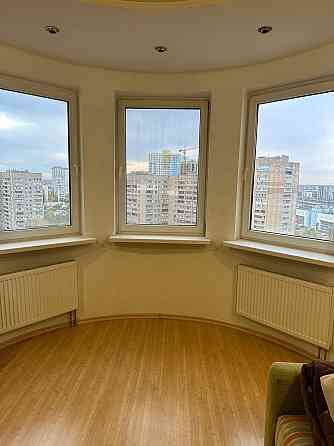 Продам 1 кімнатну квартиру вул. Харківське шосе,   Дарницький р-н IO Киев