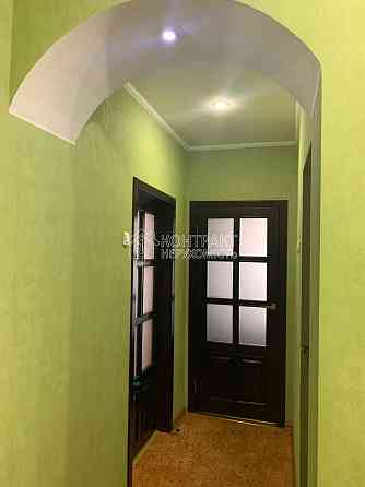 Продам 3-комнатную квартиру Сумская Центр сталинка Харьков