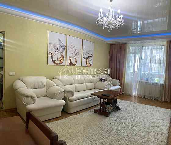 Продам 3-комнатную квартиру Сумская Центр сталинка Харьков