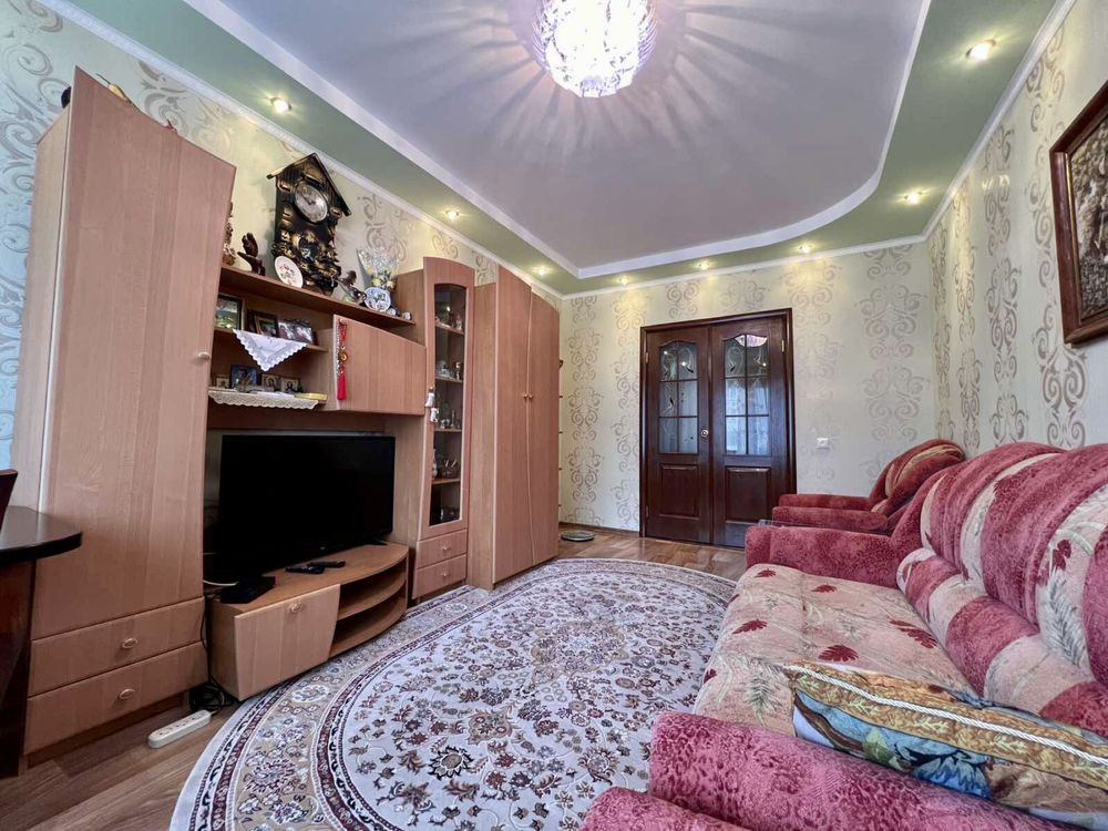 Продаж 3 кімнатної квартири вул.Коновальця Рівне - зображення 1