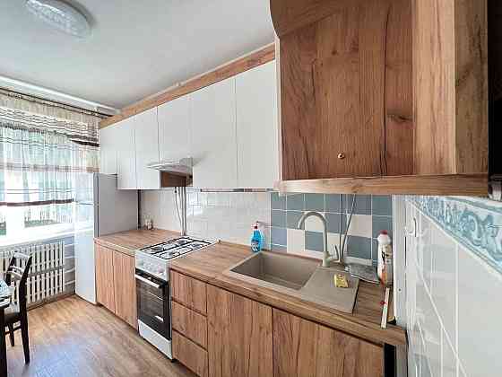 Здам 3-кімн. Вул. Бульвар Героїв Крут / район. Т.Ц - Депот Черновцы