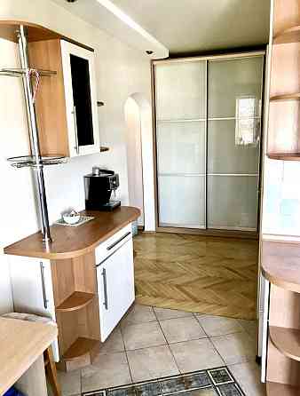 Двокімнатна квартира на вул. Райдужній Київ