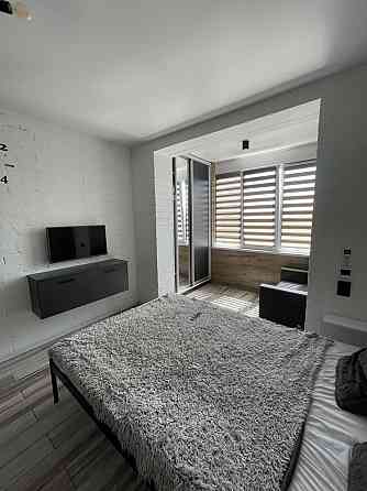 Сдам студию возле метро на Салтовке Харьков