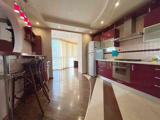 Сдам 3 комн. пентхаус  на 5 ст. Фонтана, ул. Палубная Одесса