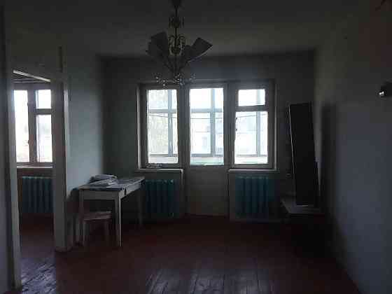 Продаж 2-кім квартири на пл. Визволення (нині – Захисників України) Кривой Рог