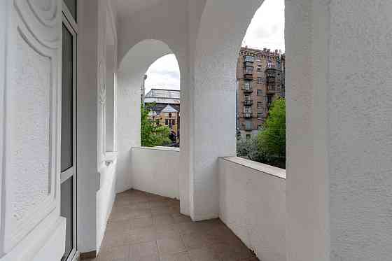 Центр Чарівна кв-ра з ремон.+паркомісце Хрещатик Бессарабська пл БЕЗ % Киев