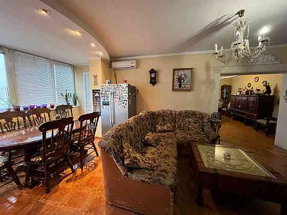 Продажа 4к.квартири біля метро,вул.Братства Тарасівців(Декабристів) Киев