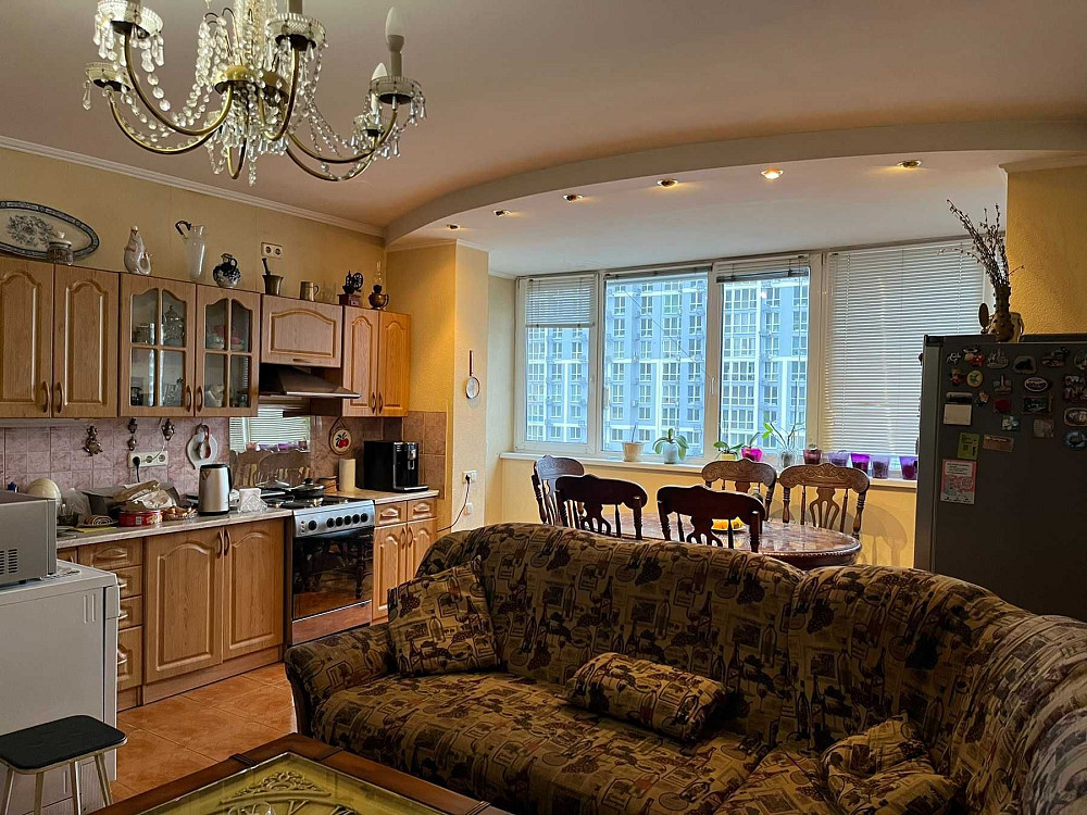 Продажа 4к.квартири біля метро,вул.Братства Тарасівців(Декабристів) Київ - зображення 4