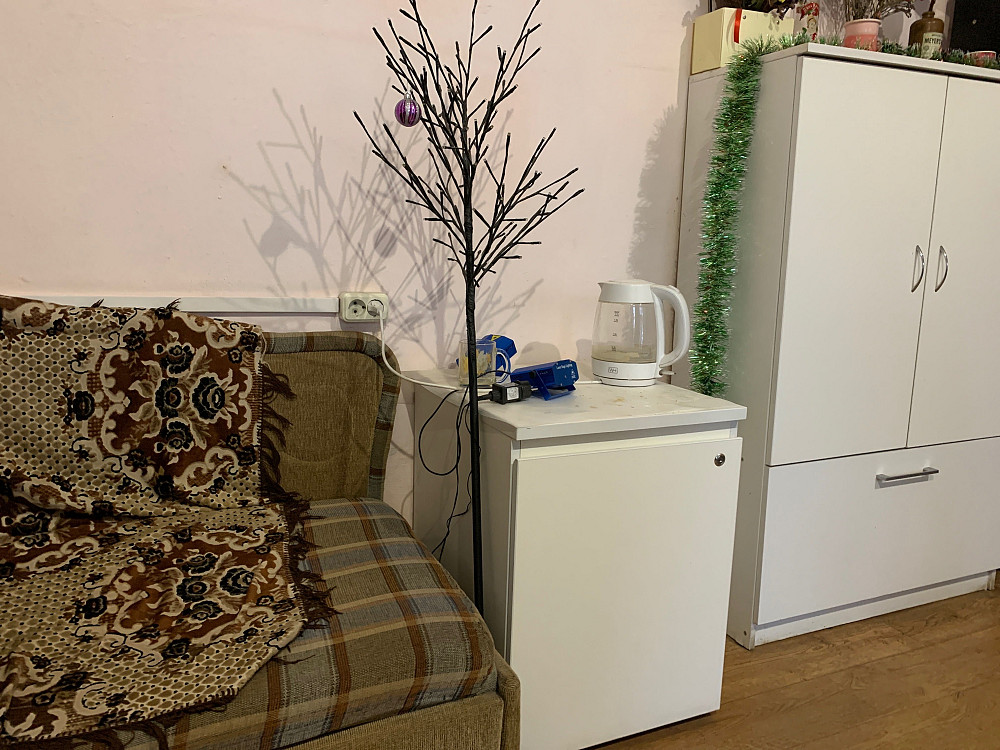 Здам однокімнатну малогабаритну квартиру з власним санвузлом, ванною Харьков - изображение 1