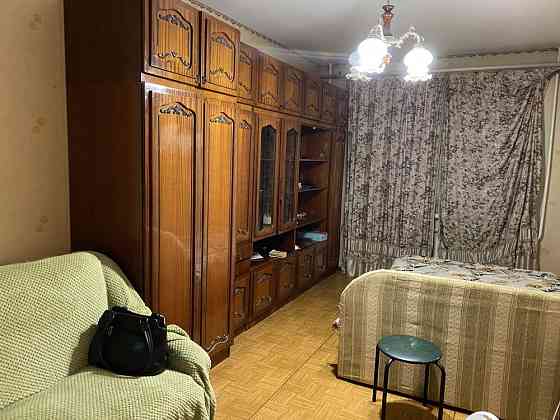 Оренда 1 кімнатної квартири біля центру Шаровечка