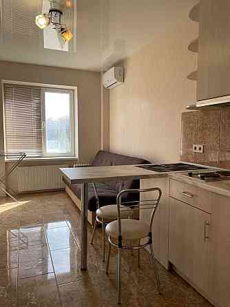 Сдам квартиру на первом этаже возле ТРЦ Французский бульвар Харьков