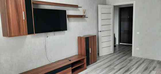 Сдам 1к в новом доме  возле метро "Демеевская". Київ