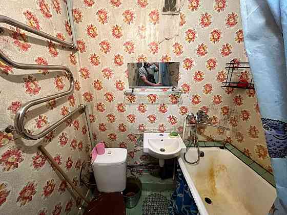 СРОЧНО 1-ком.кв.метро  Академгородок ул. Доброхотова 7 Київ